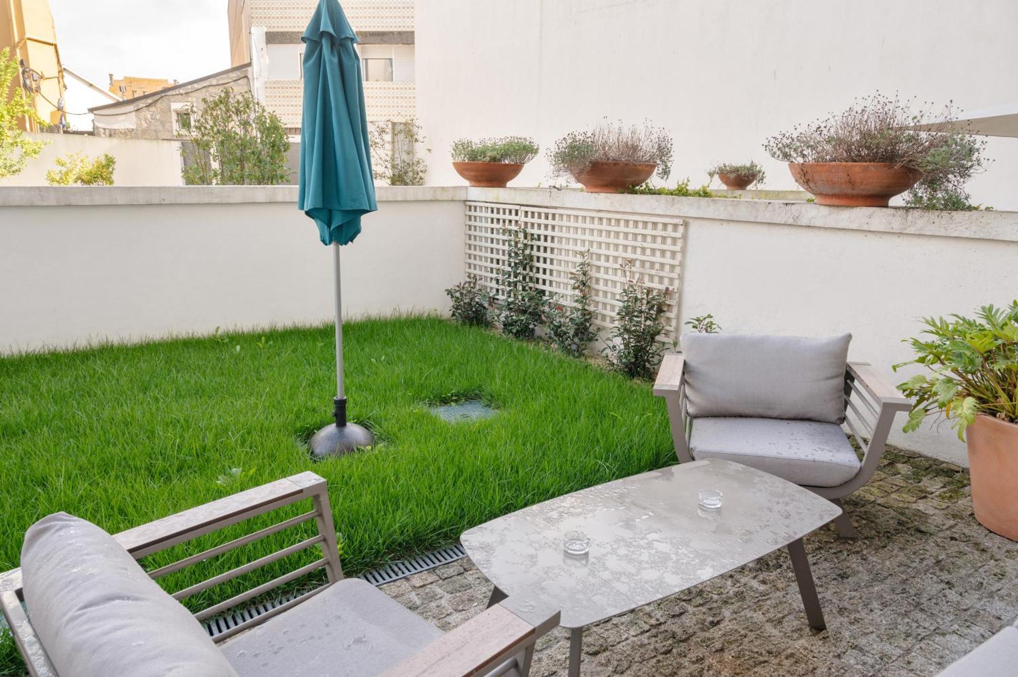 Oporto Near Garden Apartment Room photo